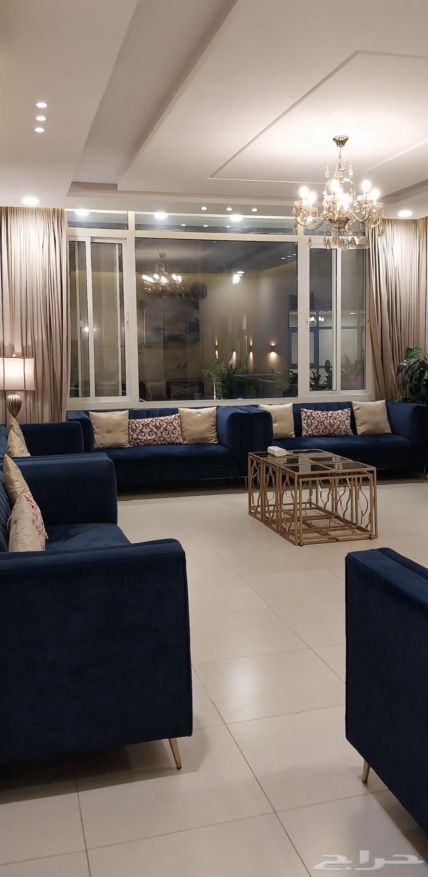 كنب 7 قطع يكفي ل 15 شخص64555291683971114