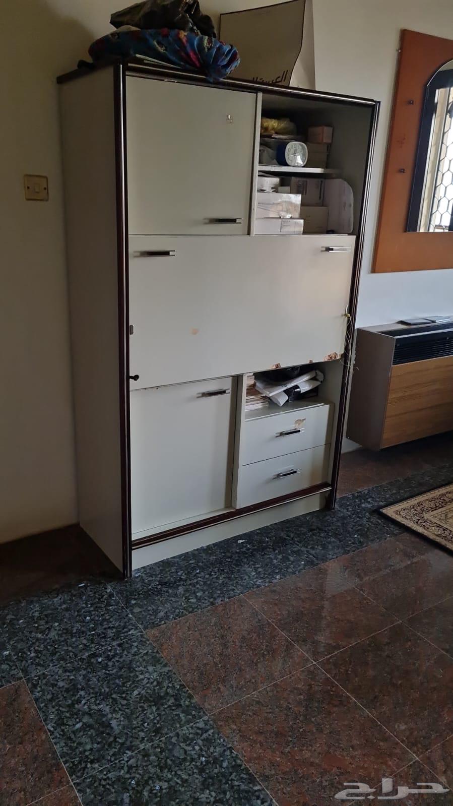 عمرها 34 دولاب64558836678275110