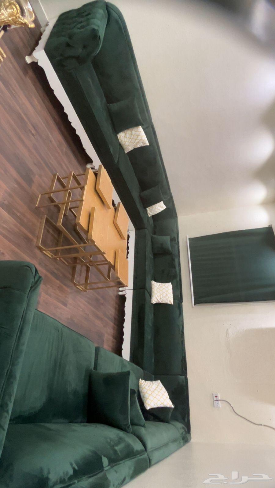 Sofa approximately 2 by 3 for sale, almost new64558197627139110