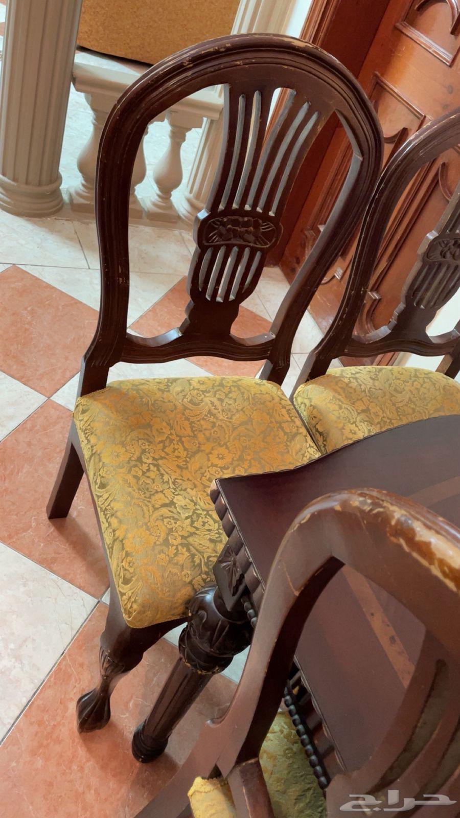 Dining table with a width of 97 and a length of 16064554440885123110