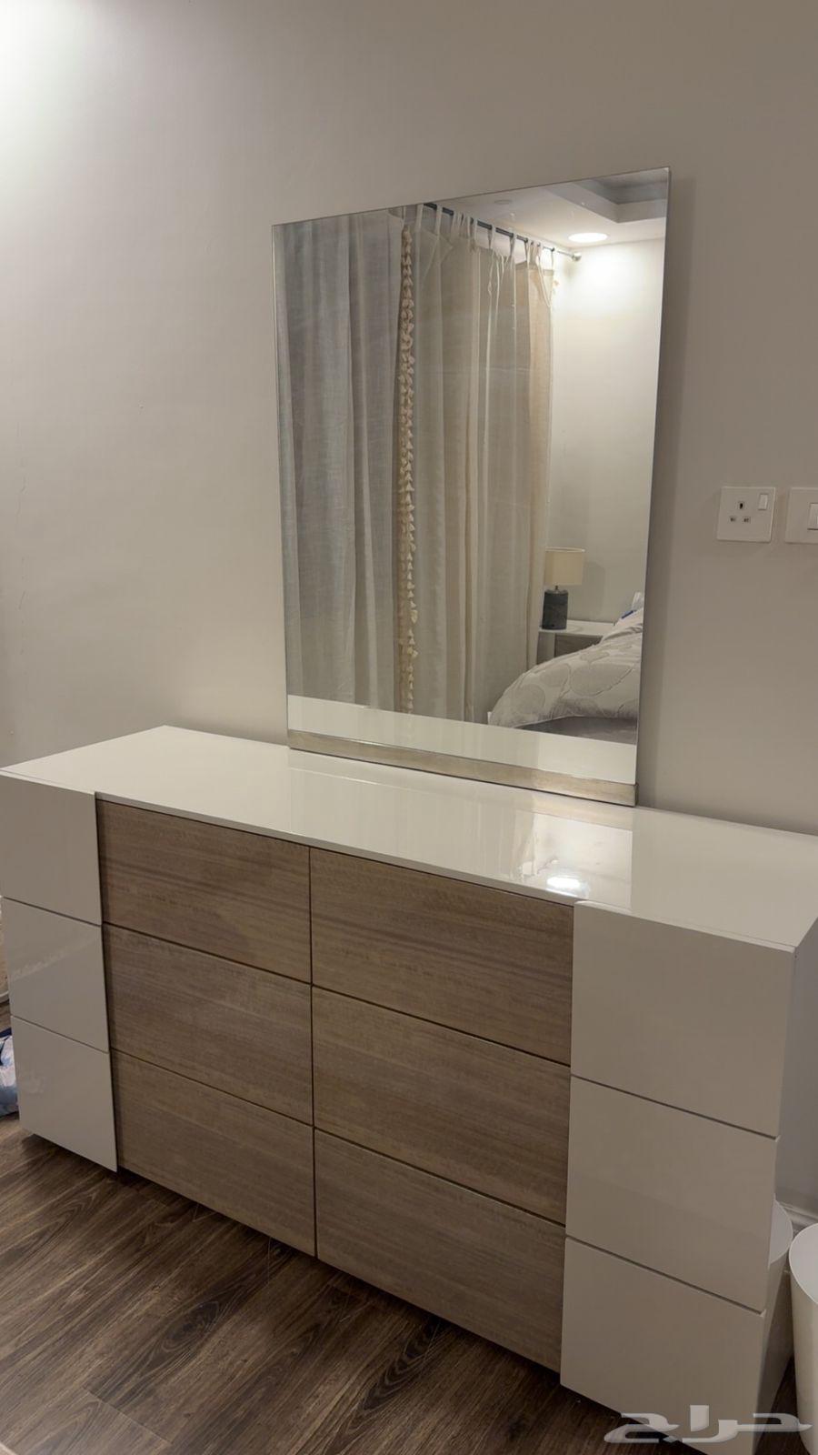 King bed, mattress, and two nightstands from Habitat in excellent condition64562023815169112