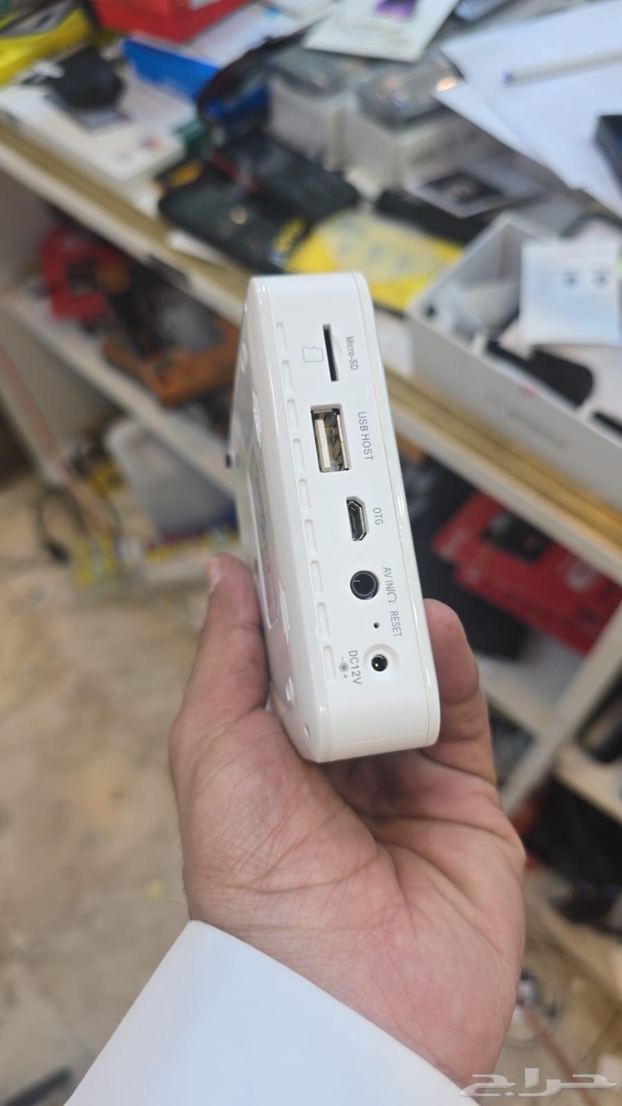 Newly used projector64559869677442111