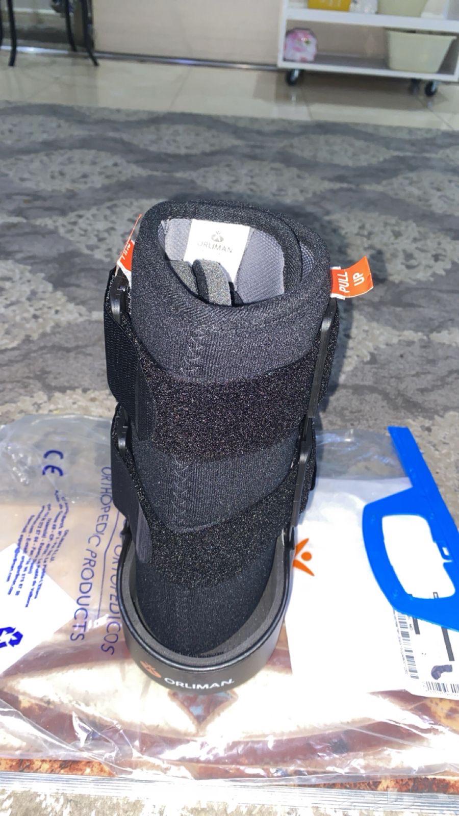 جبيره قدم متحركه مقاسL جديده لم تستتخدم64557990061954110