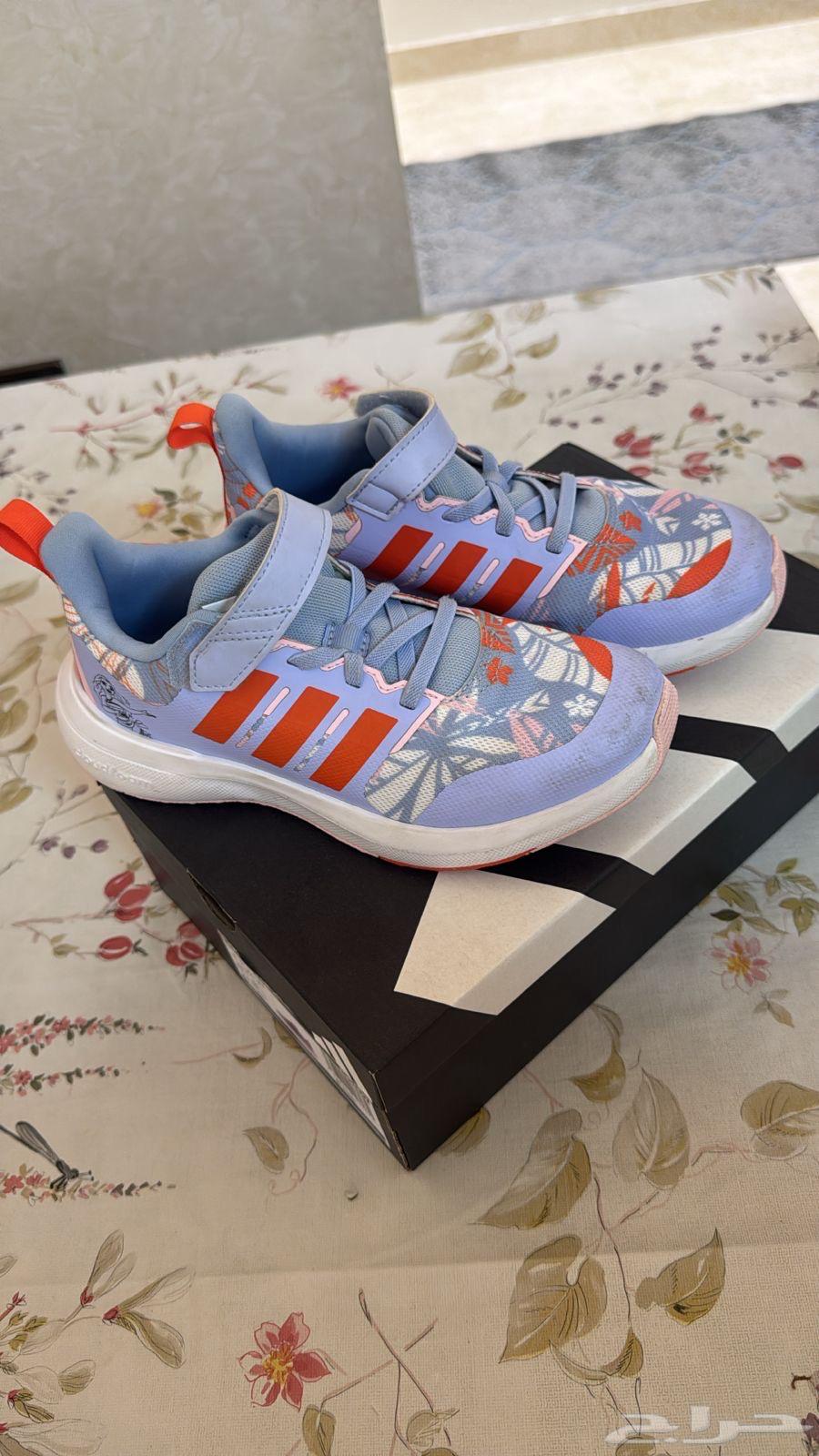 شوز اديداس ليمتد اديشن لبسة وحدة اخو الجديد64559701600513110