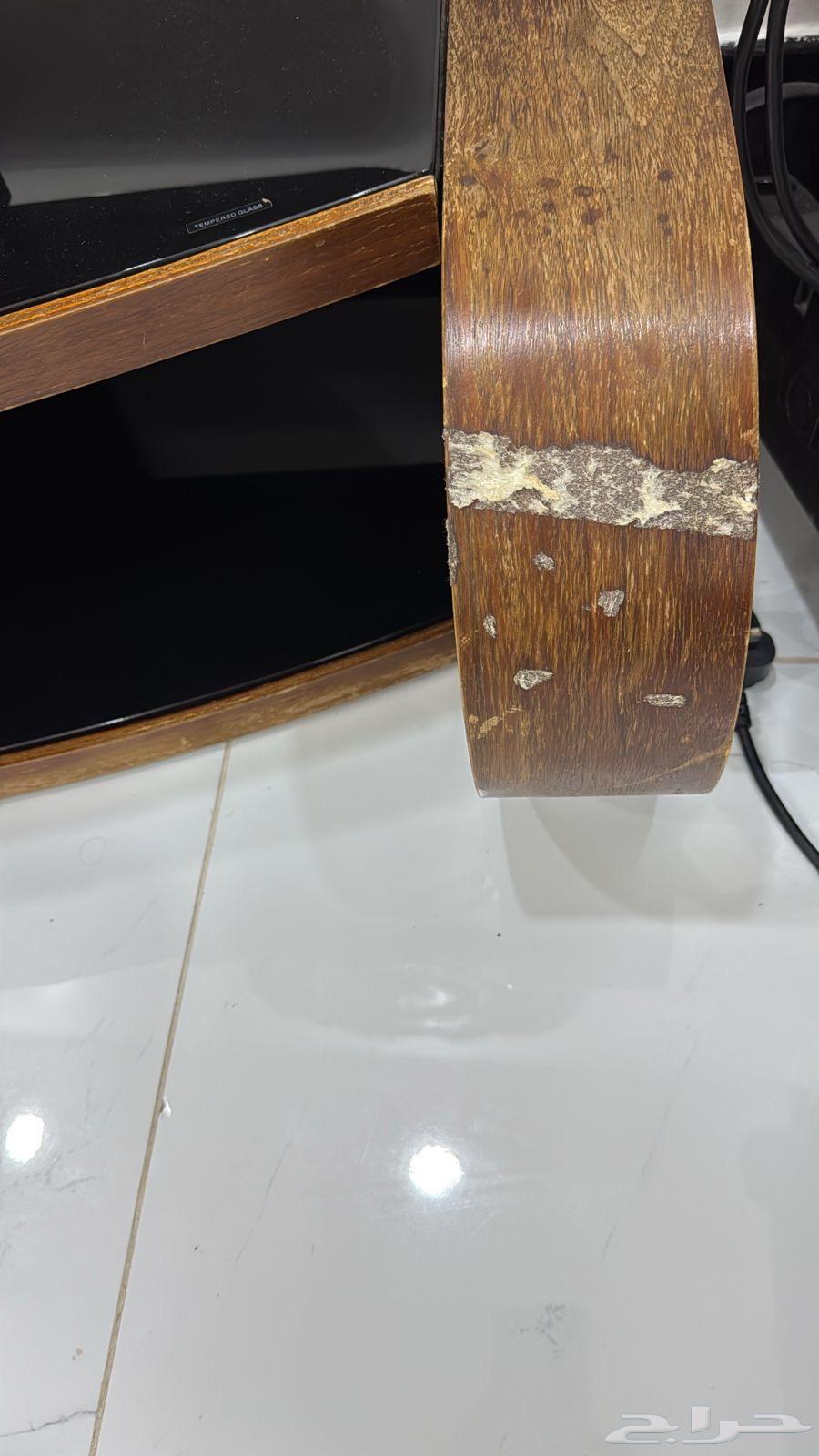 Television table64562375555458112