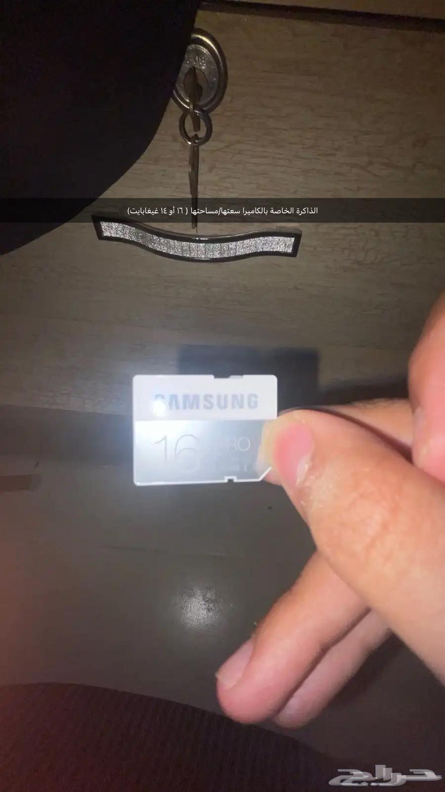 كاميرا Nikon D3200 مستعملة .جميع أغراضها. بطاقة تخزين. شنطة.64556582002689113