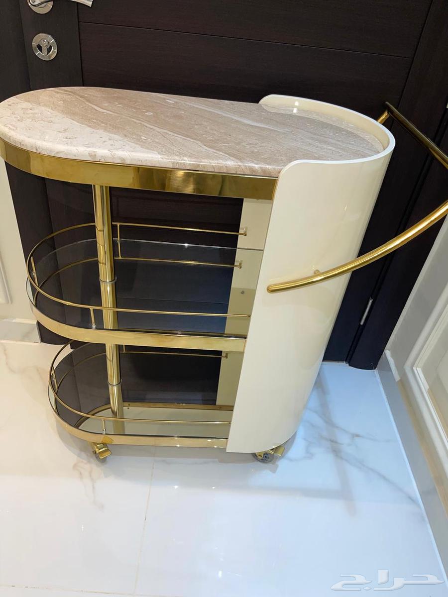 طاولة تقديم استخدام خفيف جدا من هوم سنتر سعرها 250064561015134721111