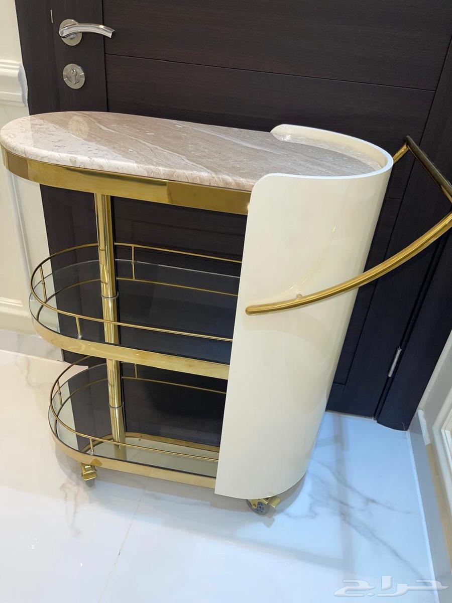 طاولة تقديم استخدام خفيف جدا من هوم سنتر سعرها 250064561015134721112