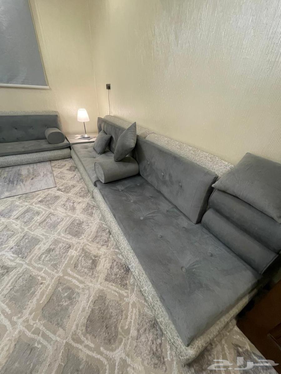 صالة بزاويتين64554871942019111