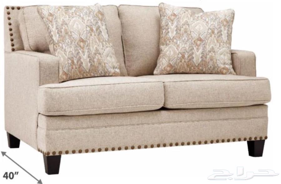 New sofa available at the store64554328803075110