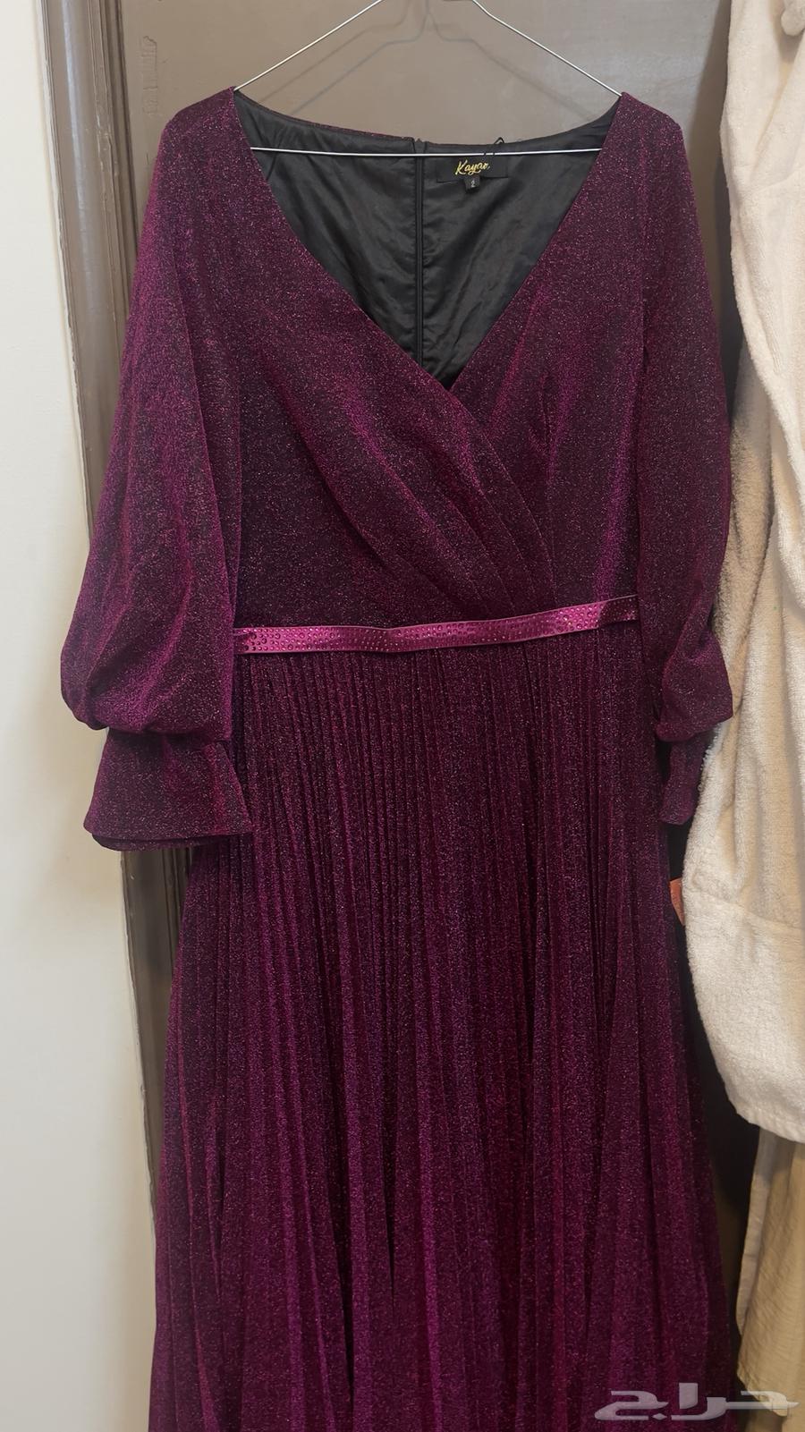 فستان فساتين للبيع جديده مو ملبوسه ابدا64567448157187110