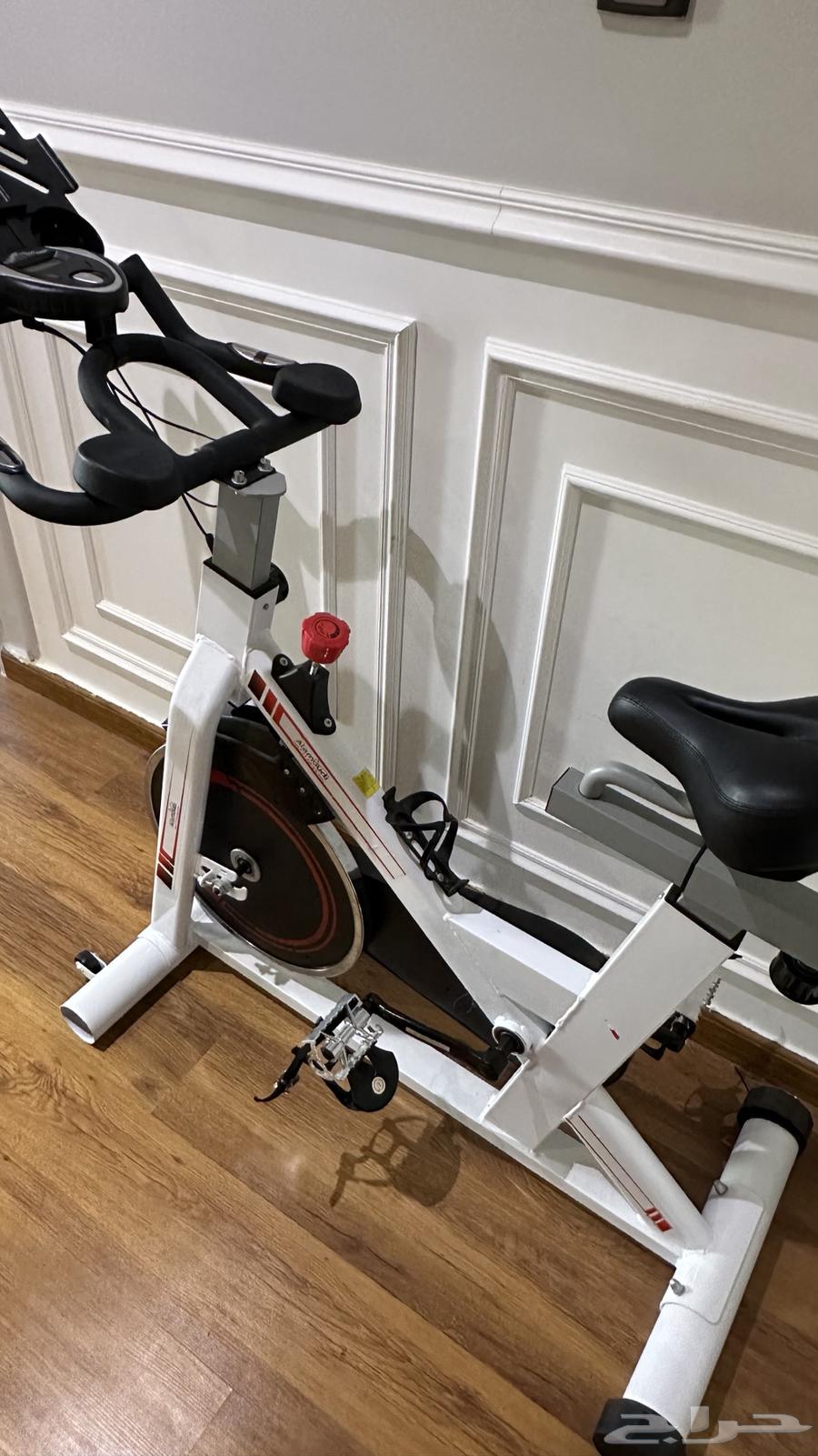 دراجة ثابتة للتمرين مستلزمات رياضية64566410016769112