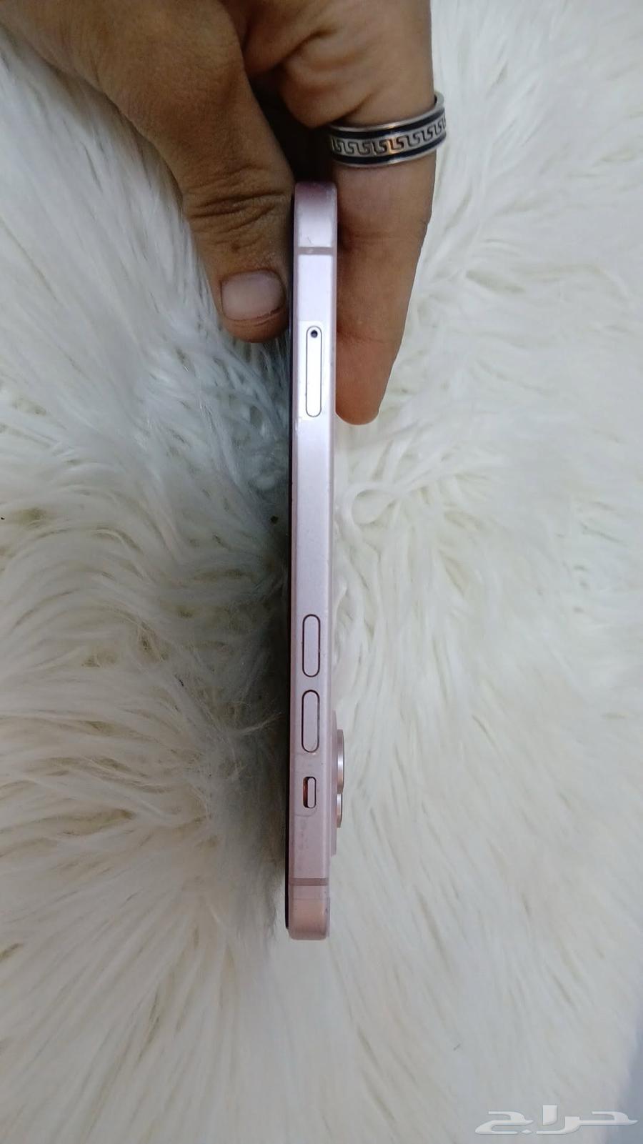 iPhone 1564570203633538111