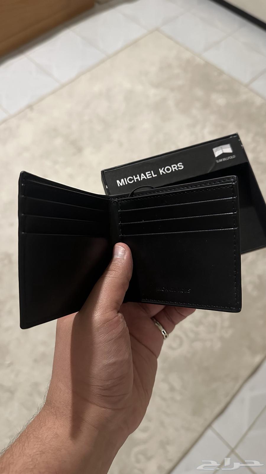 محفظة مايكل كورس وارد امريكا جديدة بكرتونها64564462427906112