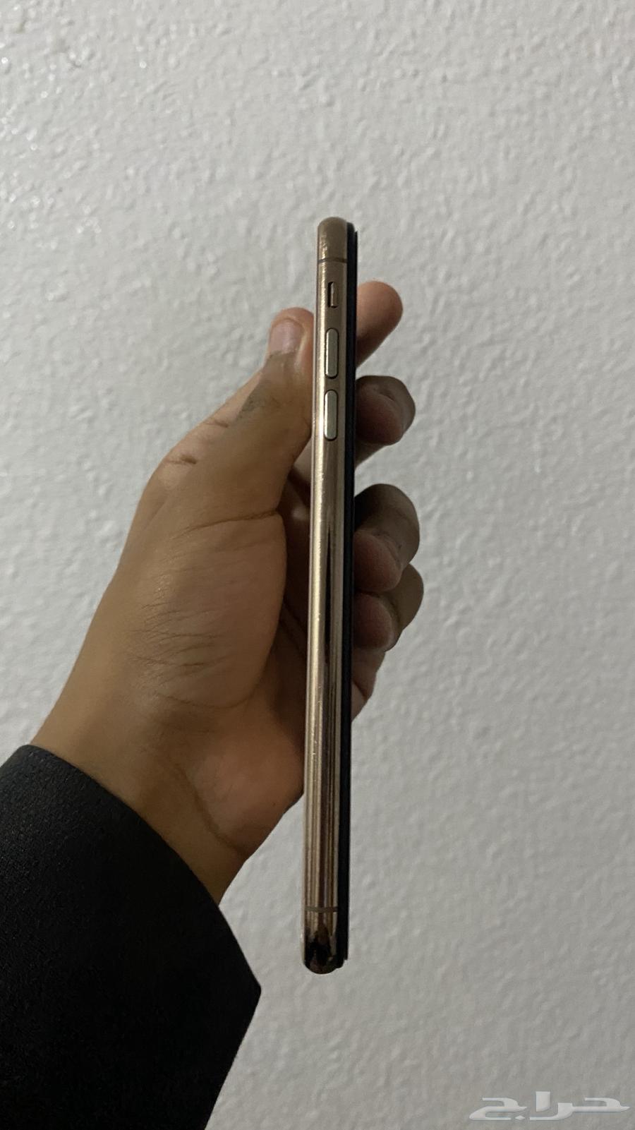 ايفون XS ماكس للبيع64566368313474113