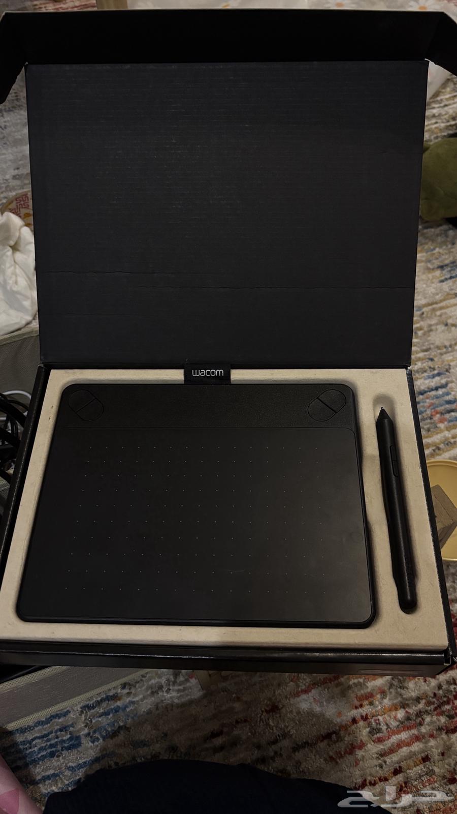Original Wacom Intuos Device - Almost New with All Accessories64571244839681112