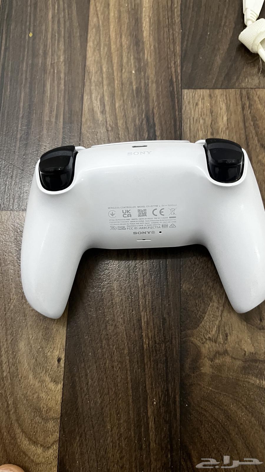 يد سوني فايف64571244871426111