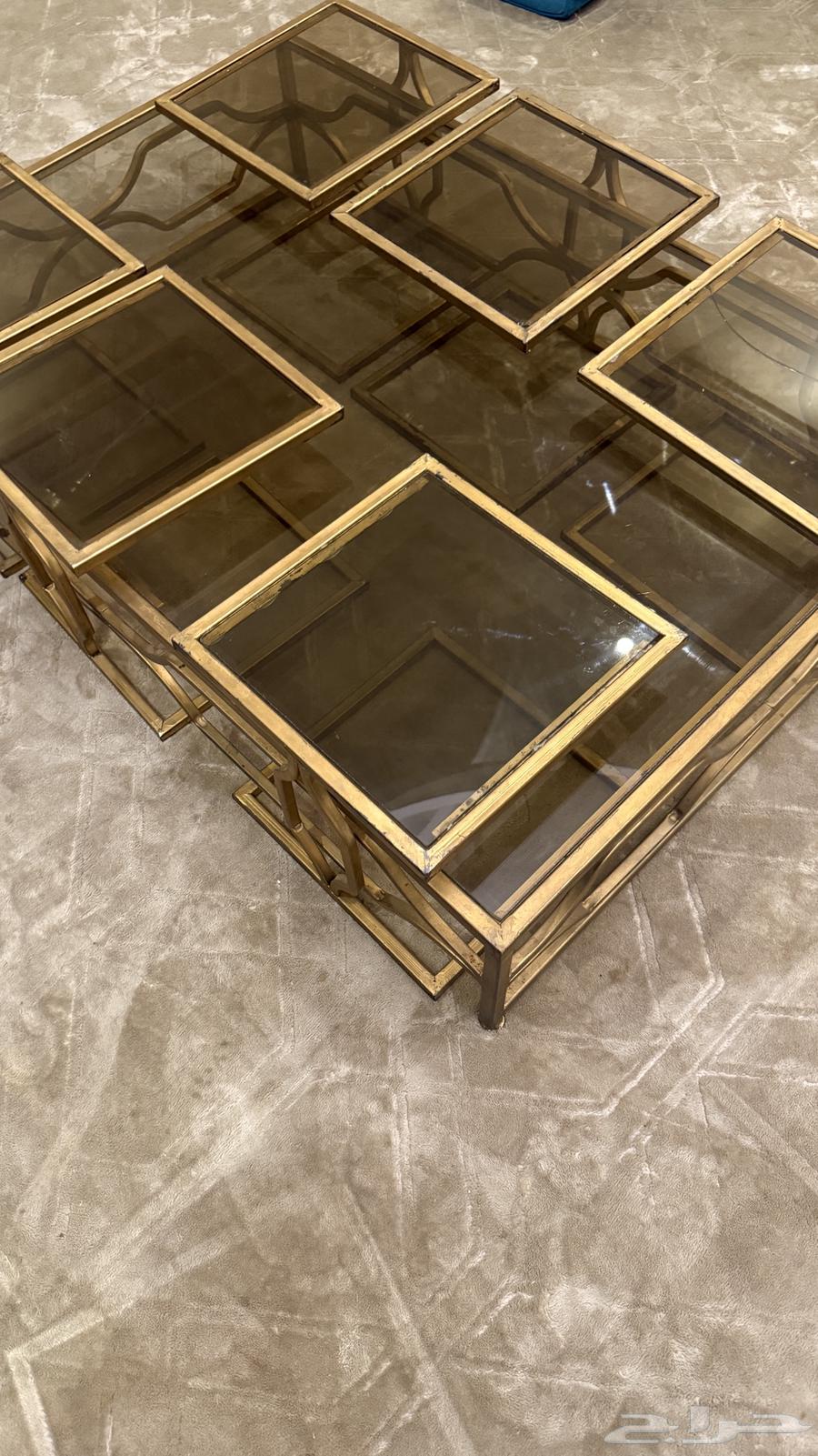 طاوله حديد و قزاز نظيفه64564226431105110