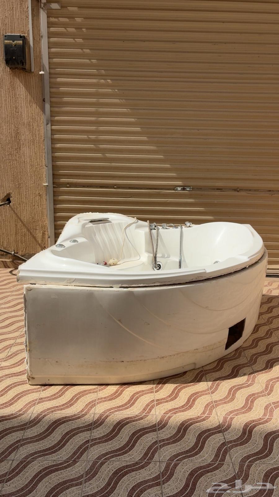 Jacuzzi64566396037377113