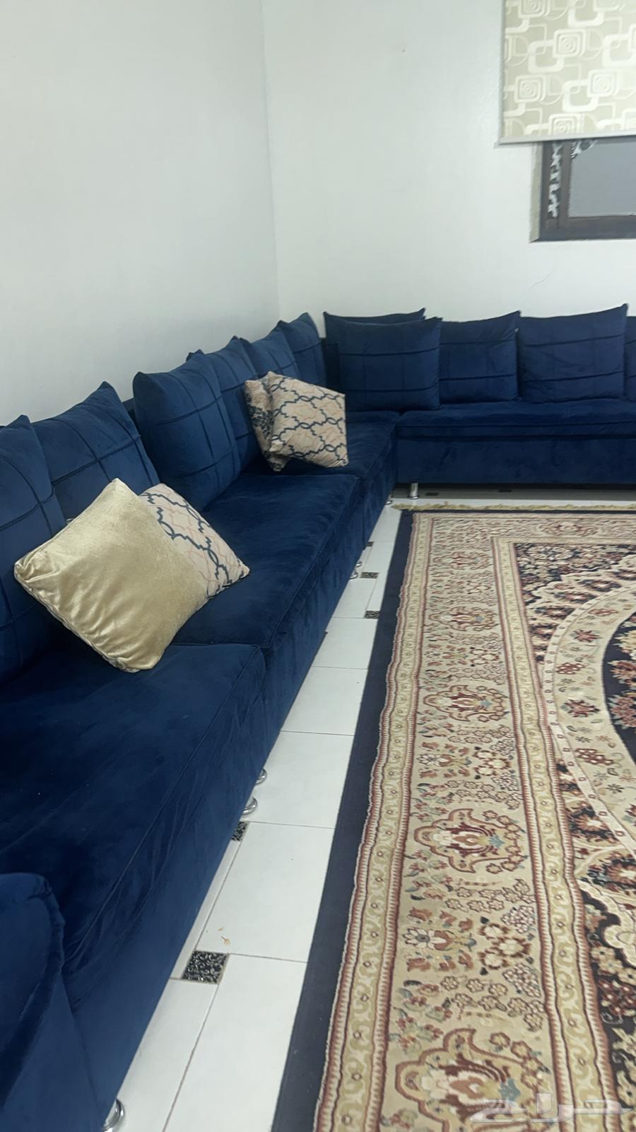 كنب للبيع 12مترا تقريبا نظيف من غير اي حروق او كسر64562810654337110