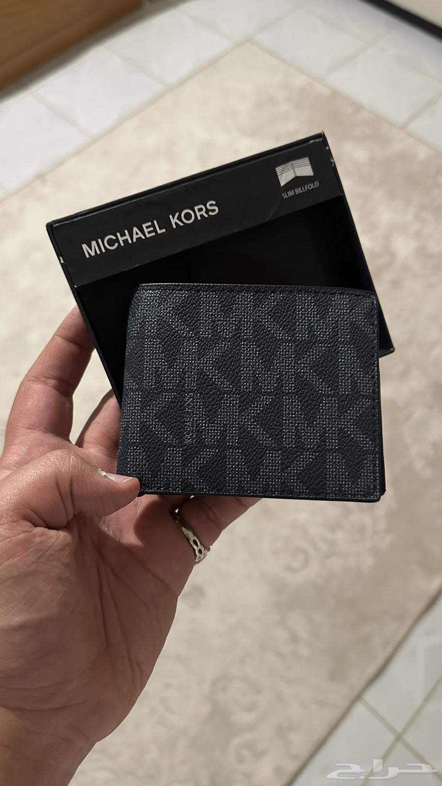 محفظة مايكل كورس وارد امريكا جديدة بكرتونها64564462427906111