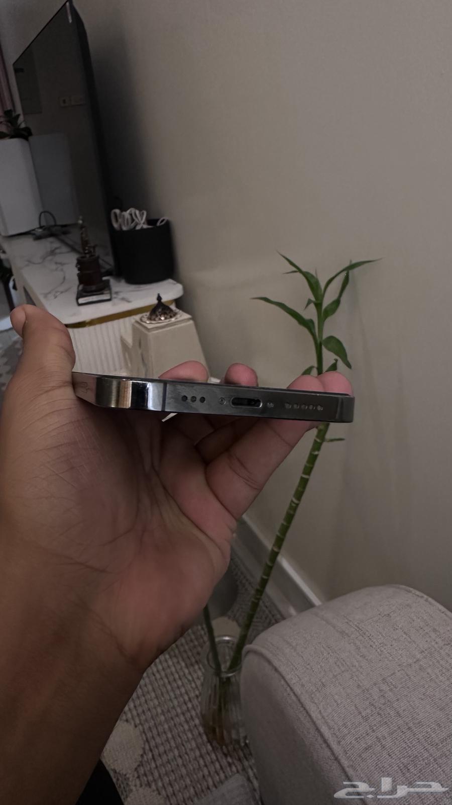 ايفون 12 برو64565536305155111