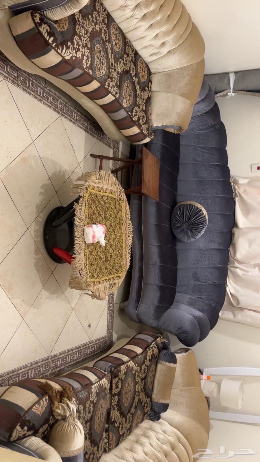 مجلس للبيع64570066910721110