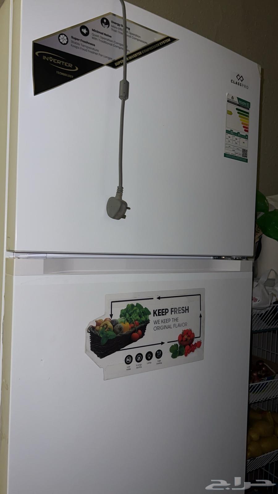 للبيع ثلاجة شبه جديدة64568550743169113