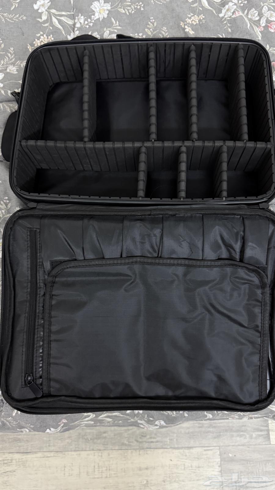 شنطة ميكب جديده64566921084803110