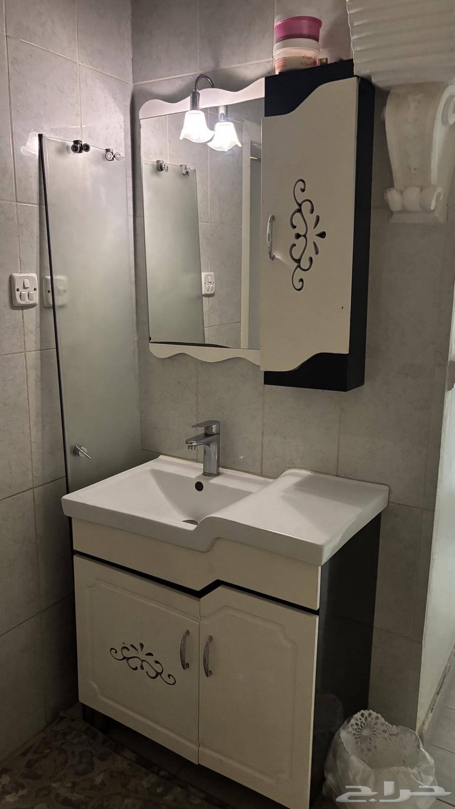 مكيفين وغسالة اتومتيك 7كغ ومغاسل64567891926402113