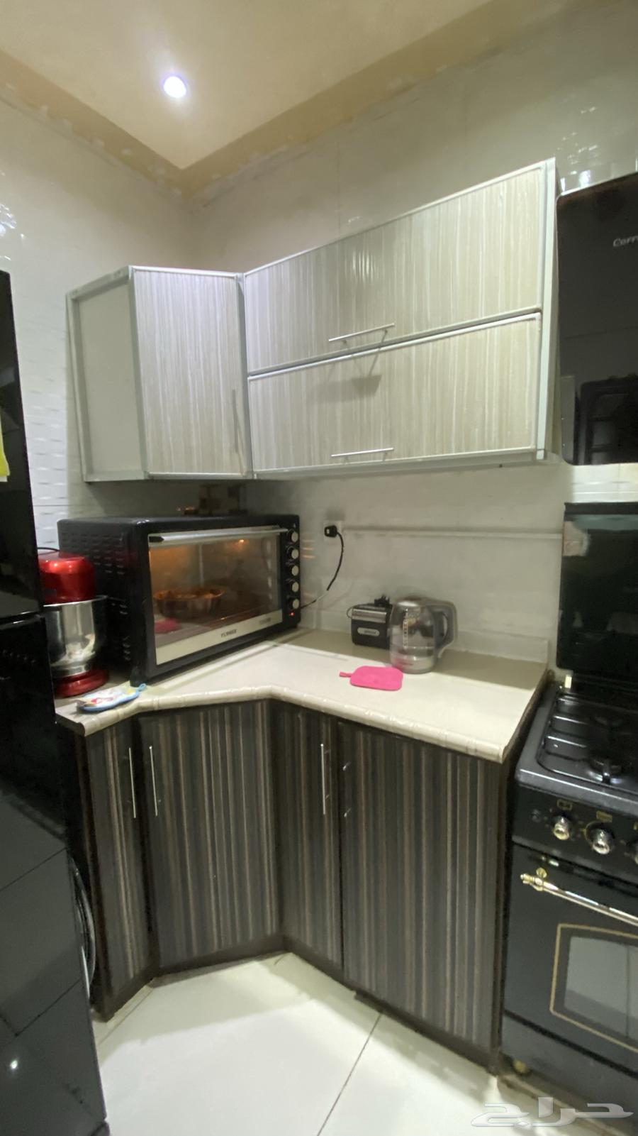 مطبخ للبيع مع شفاط64562671236738113