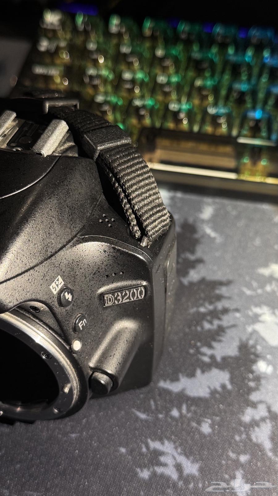 كاميرة نيكون d3200 للبيع مستعمله مع ملحقاتها64563840328835111