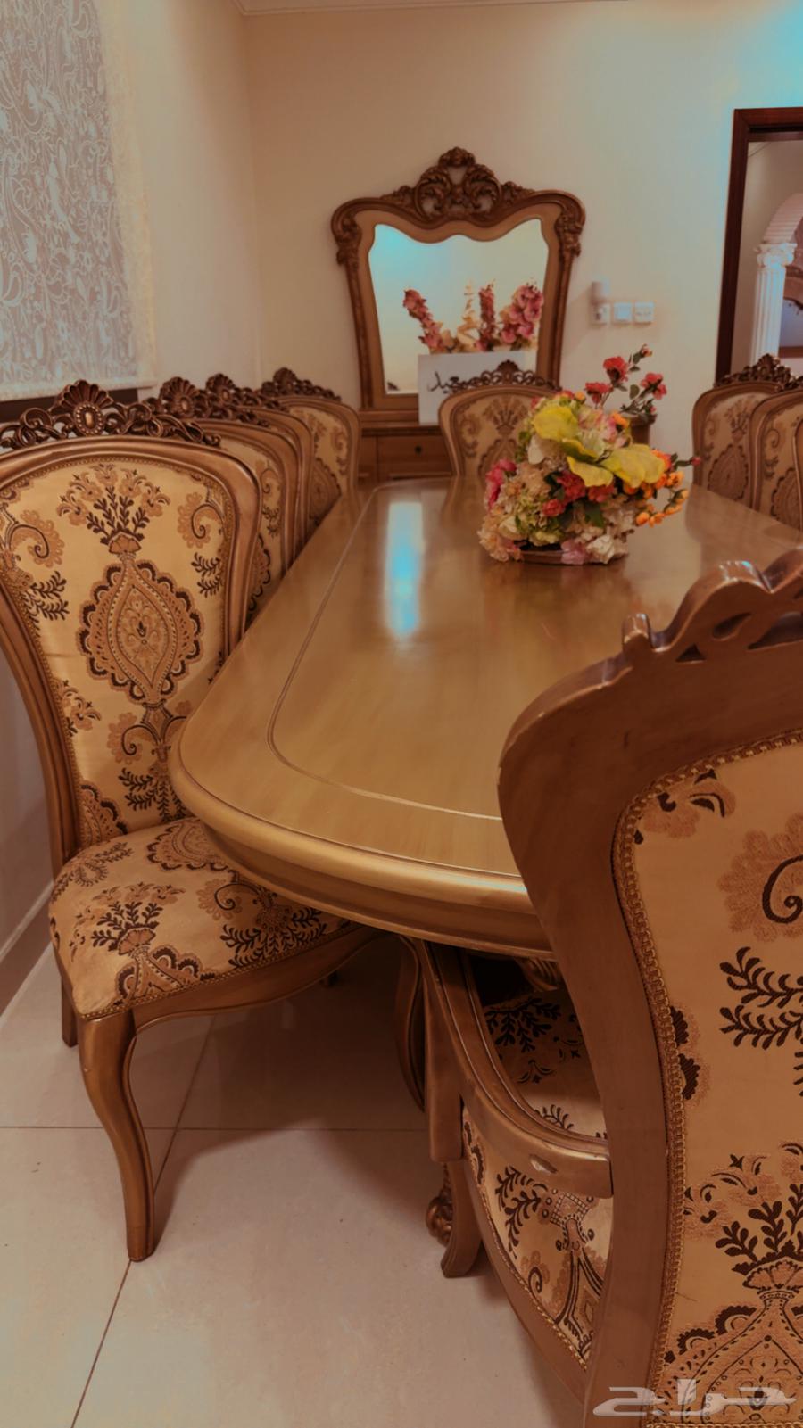 طاوله طعام فخمه الصامل يدخل فقط64565981289091110