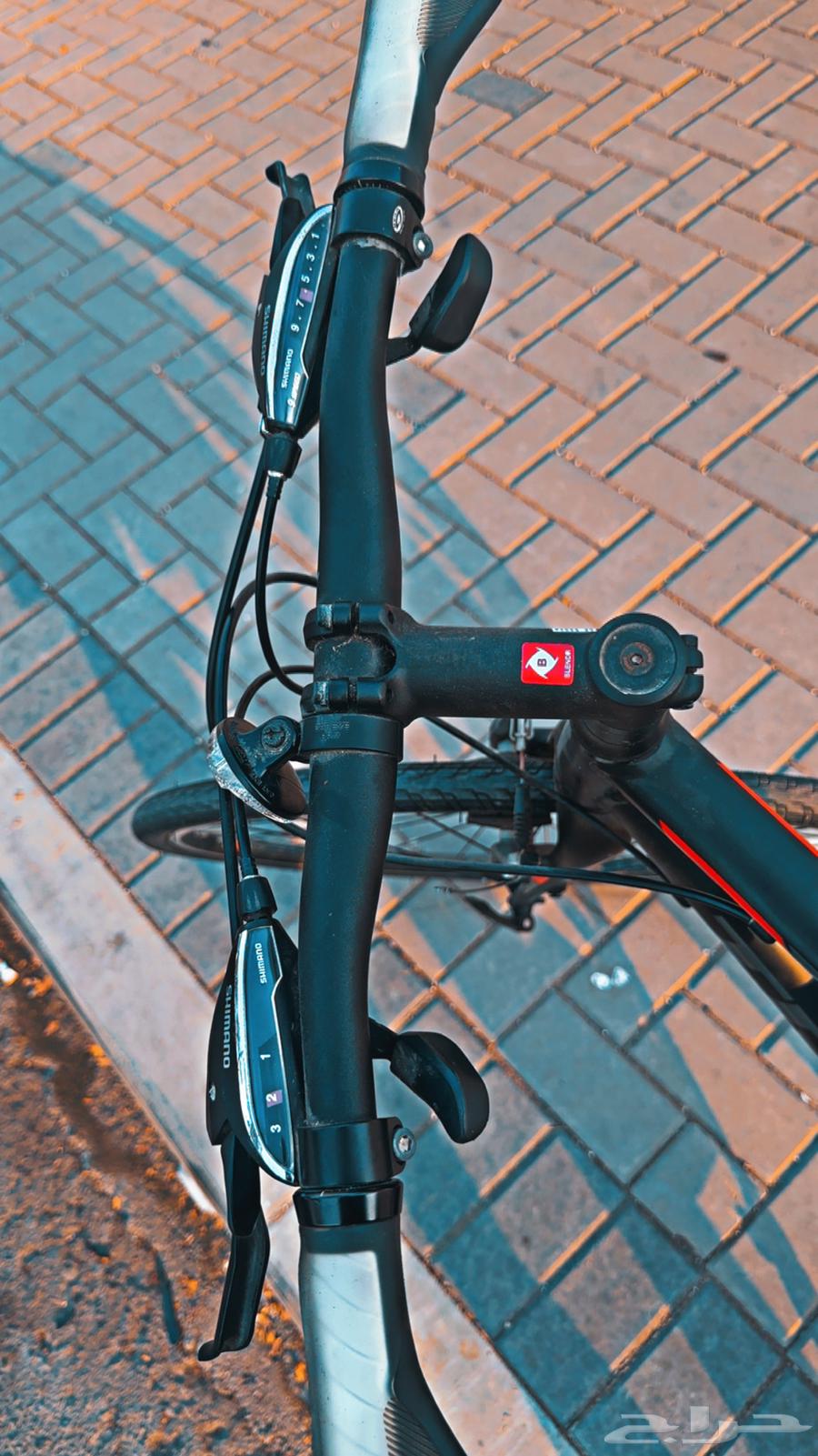 دراجة للبيع64564296297857111