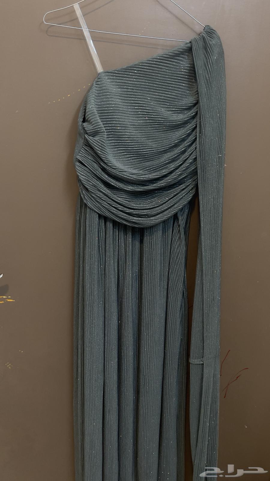 فستان فساتين للبيع جديده مو ملبوسه ابدا64567448157187113