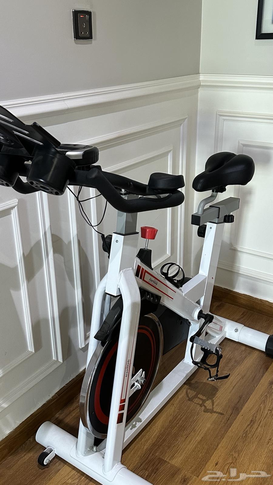 دراجة ثابتة للتمرين مستلزمات رياضية64566410016769110