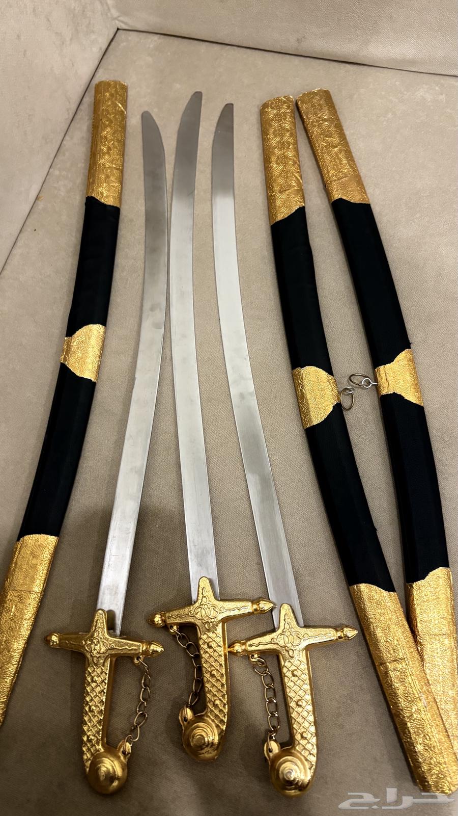 سيوف عرضه للبيع64566837938433111