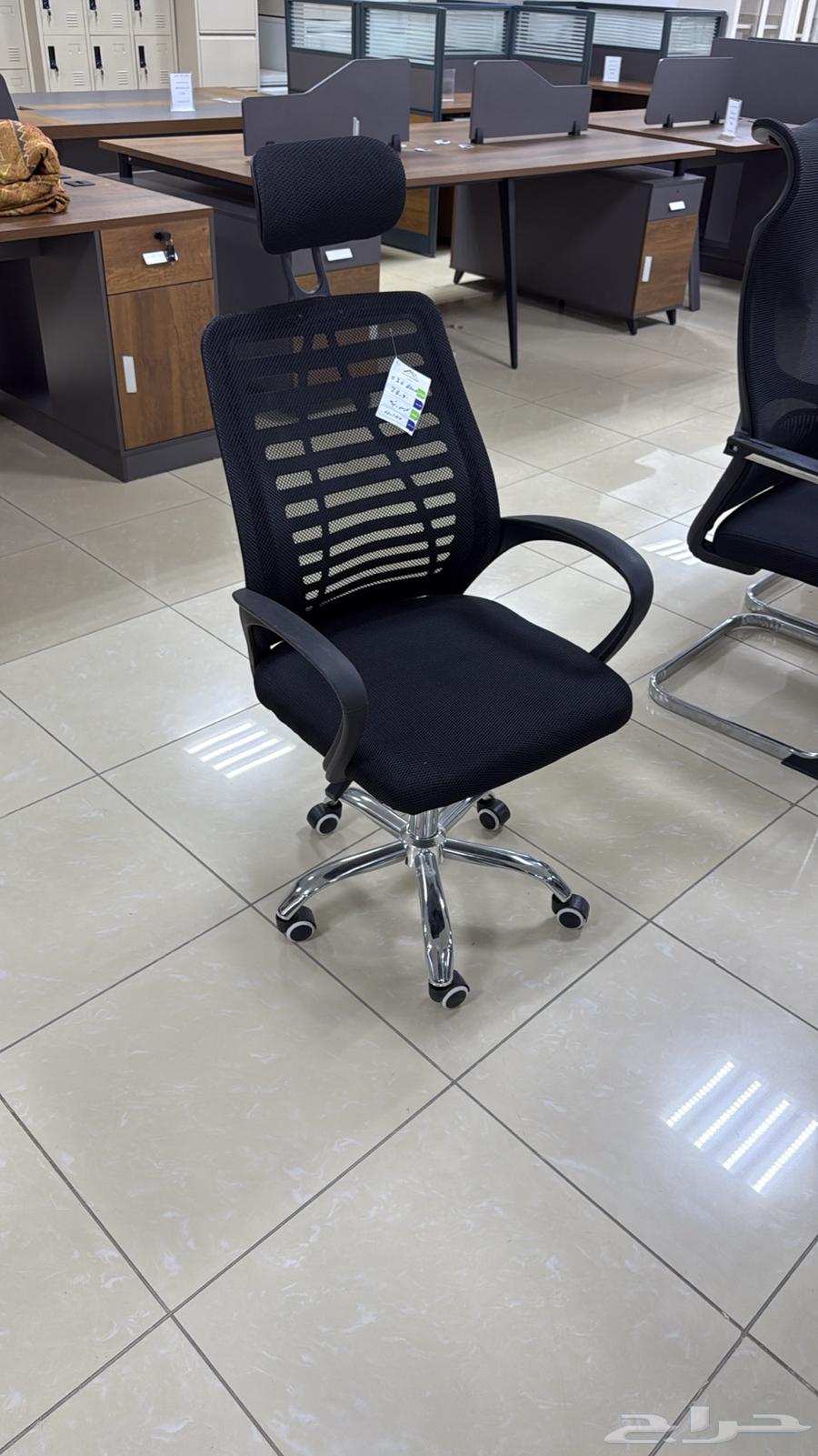 كراسي مكتب جديدة متوفرة بكميات غير محدودة64569274869505113