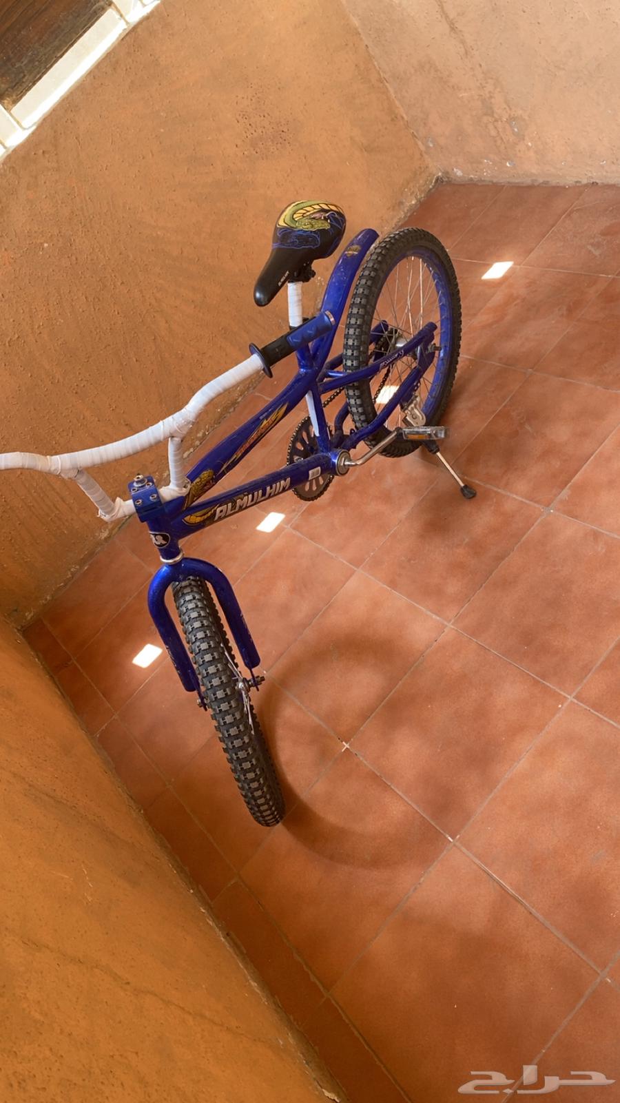 Cobra bicycle navy blue size 20 used for two months64566175451905110