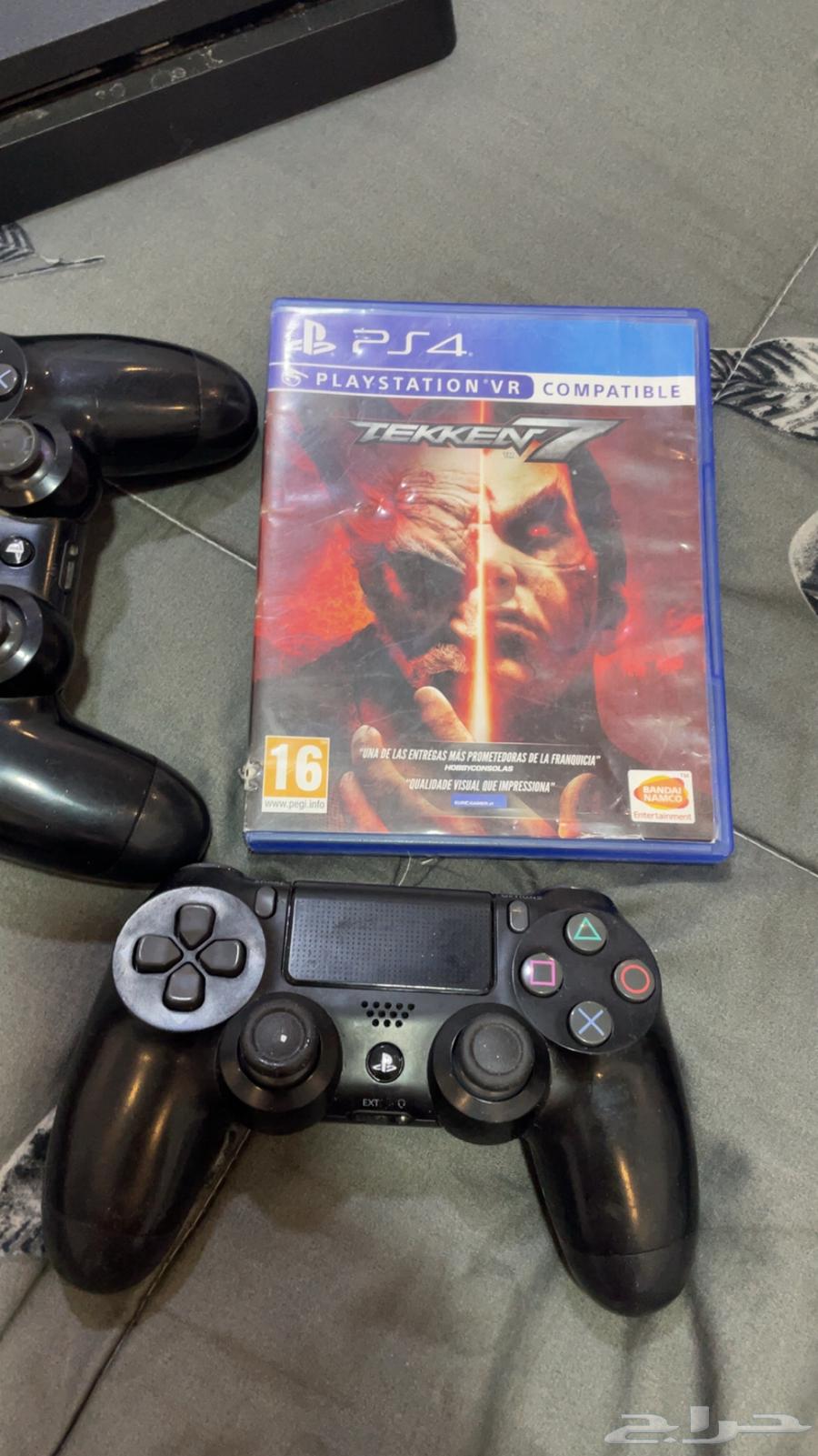 بلاستيشن فور. للبيع. نظيف وشغال64569426674946113