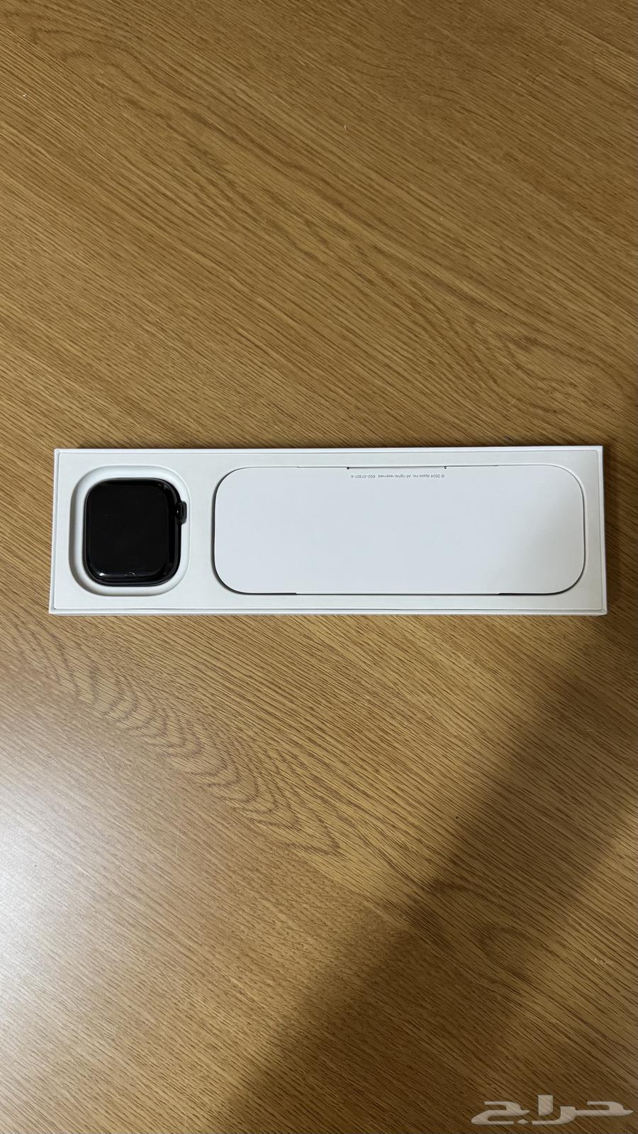 Apple Watch Series 10 - 46mm Size - 100% Battery - Two-Year Warranty64569124468738112