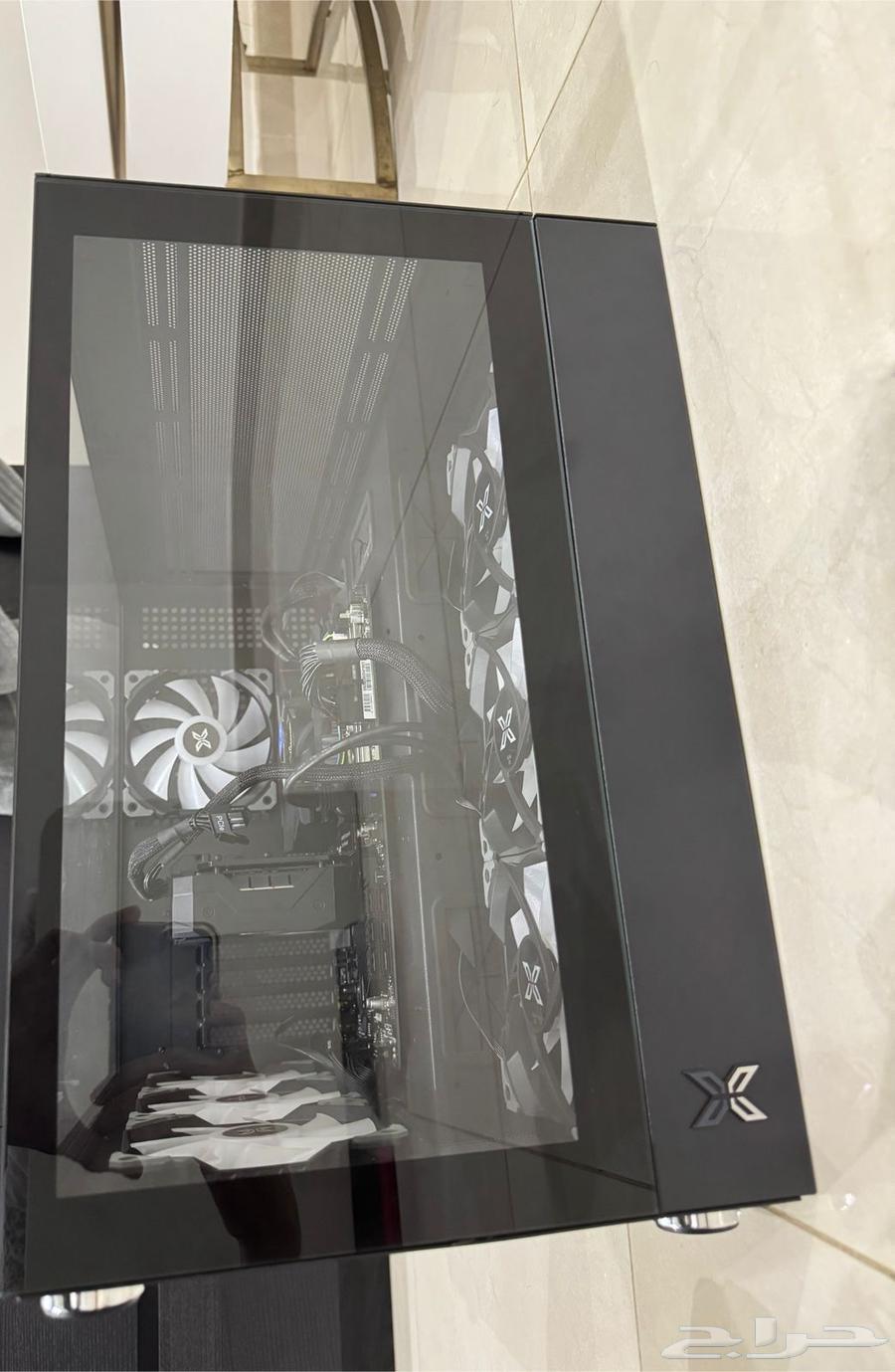 Complete PC for sale with headset, mouse, and keyboard64566589351171111