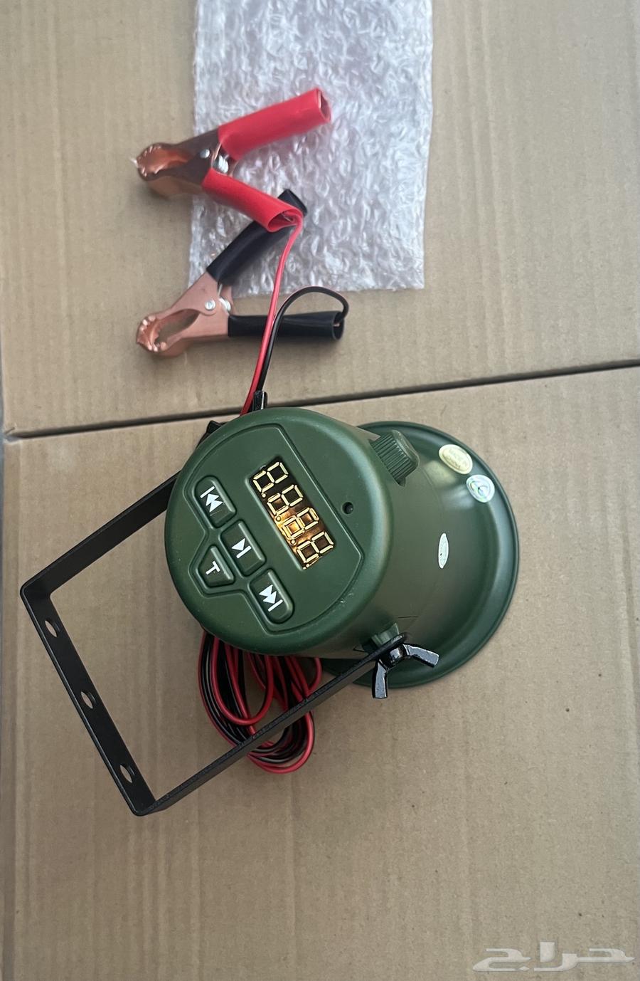 Bird Whistle Device with Microphone64565828460161112