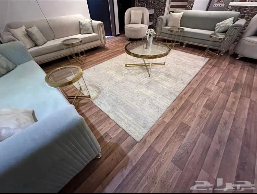 الكنب والطاولات للبيع64565255928577110