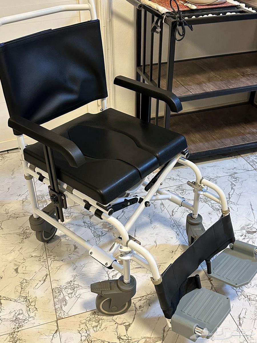 كرسي ذوي الاحتياجات الخاصة64567558776066112