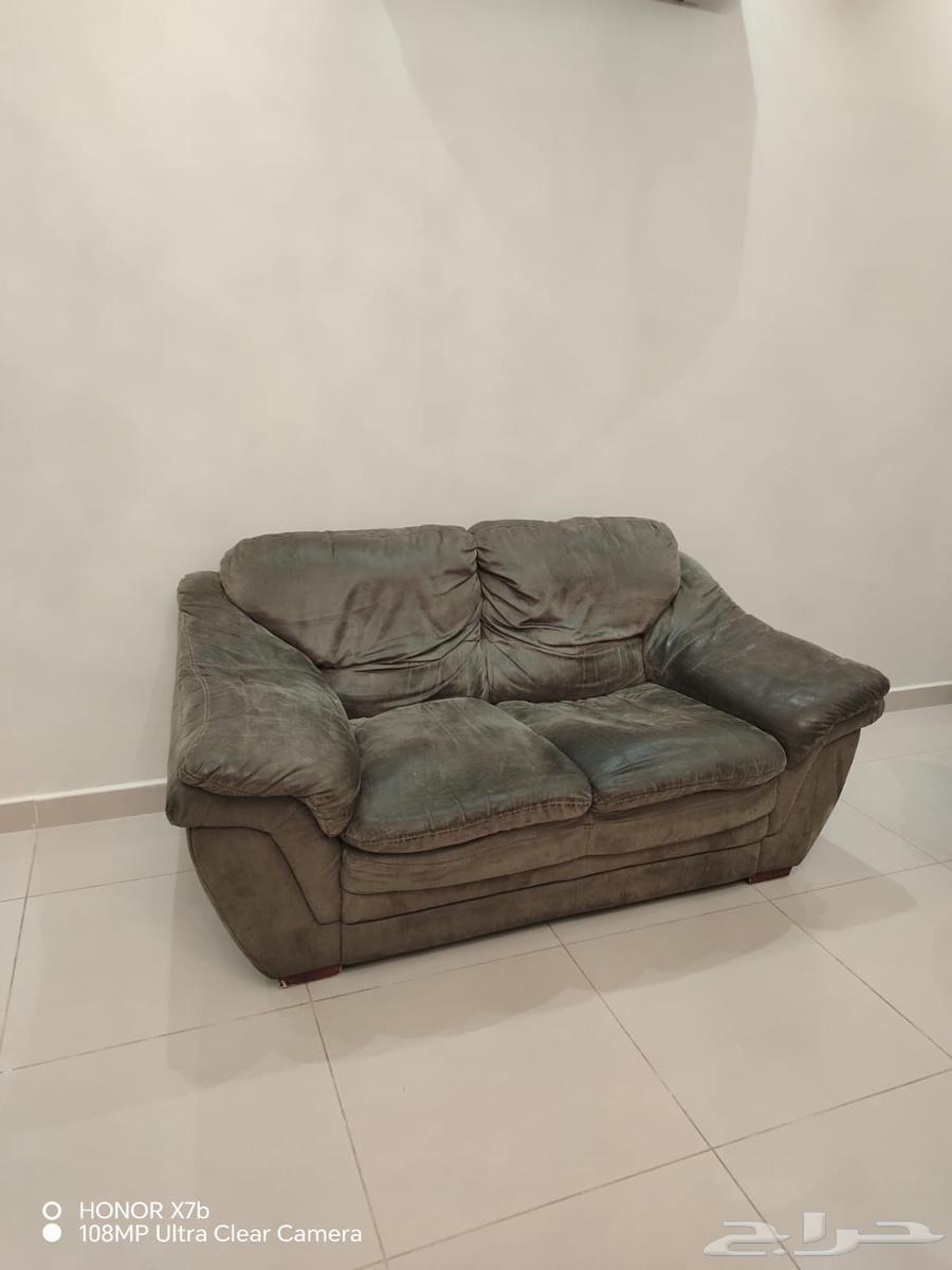 Sofa and carpet64569875574146110