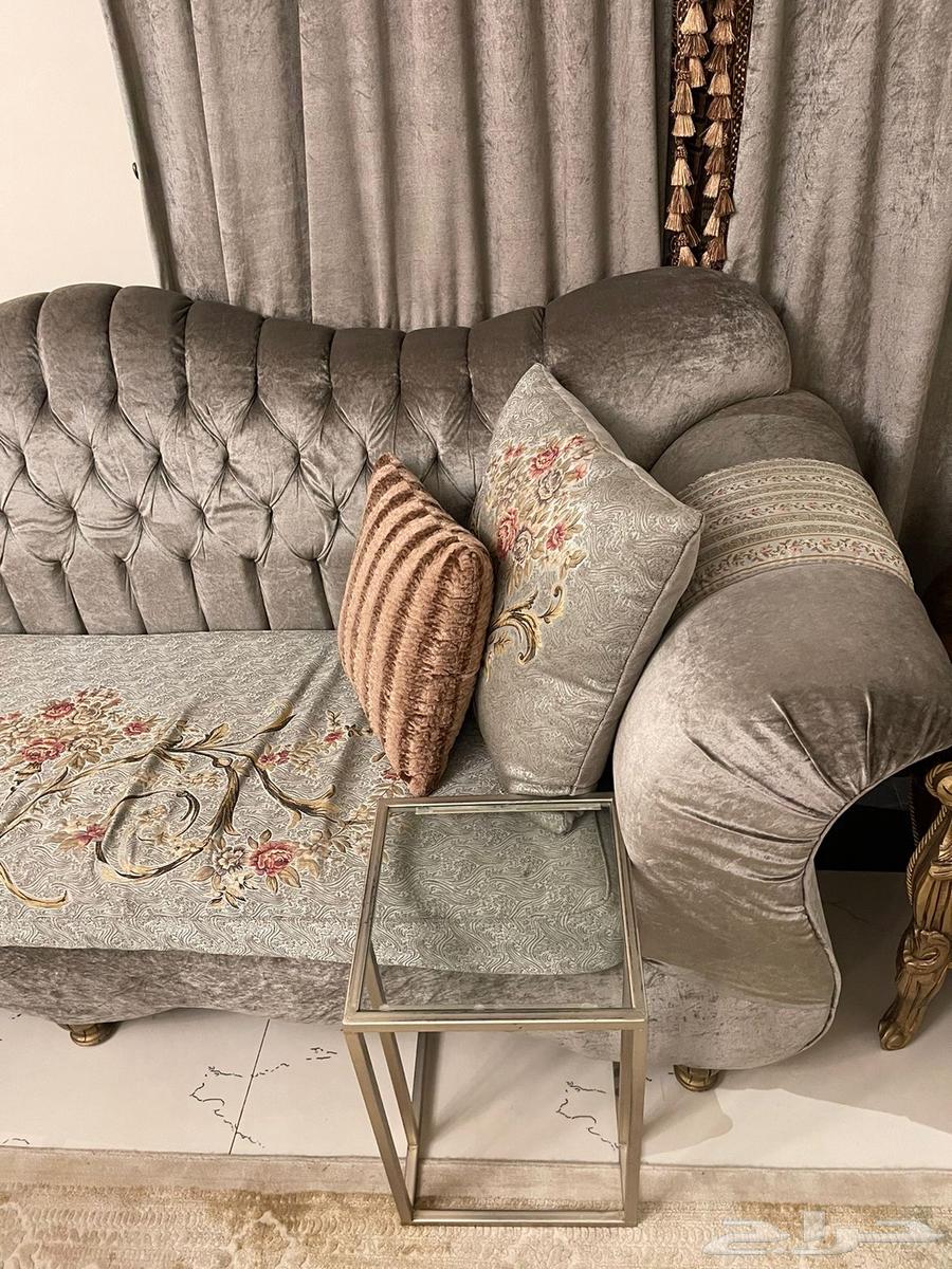 كنب كلاسيك للبيع64570969644417114