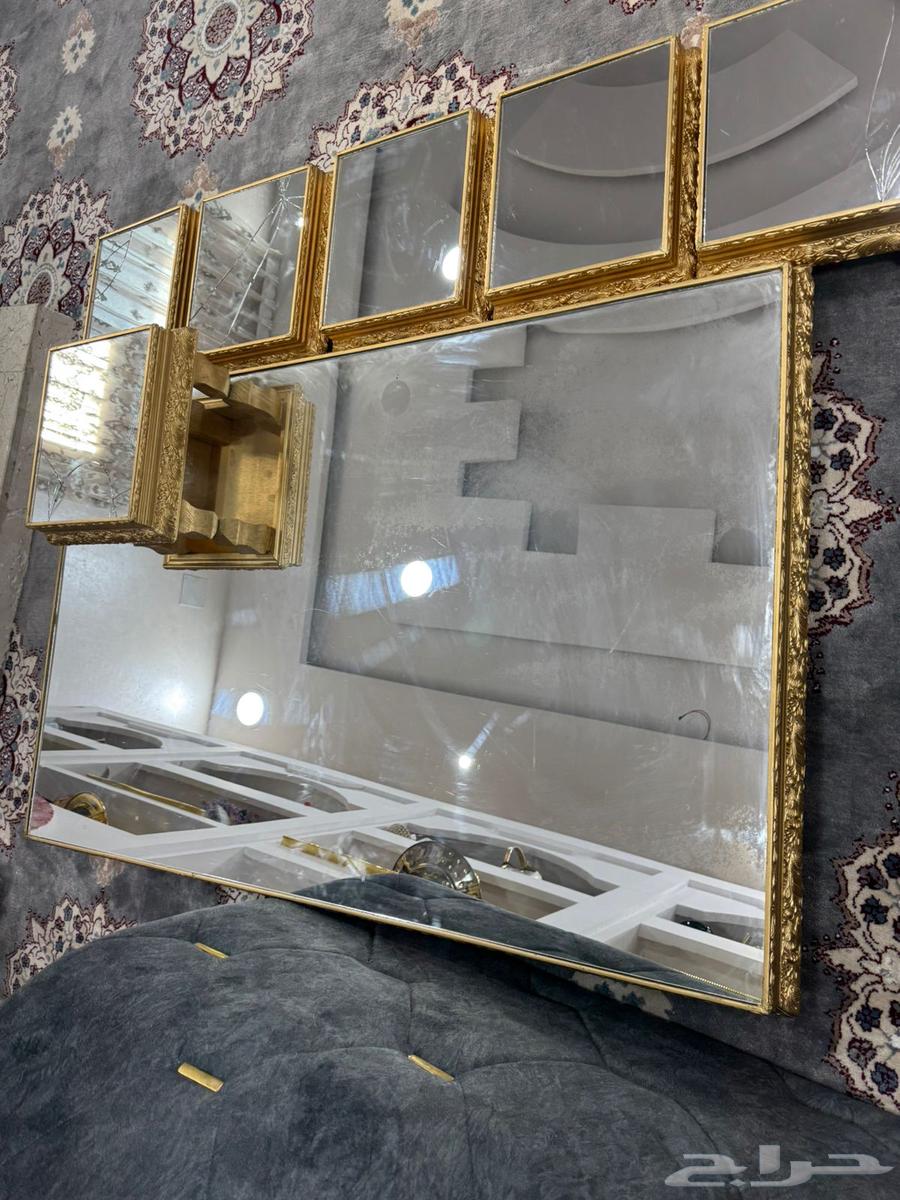 طاولات خدمة ارضية للبيع64567961283587112