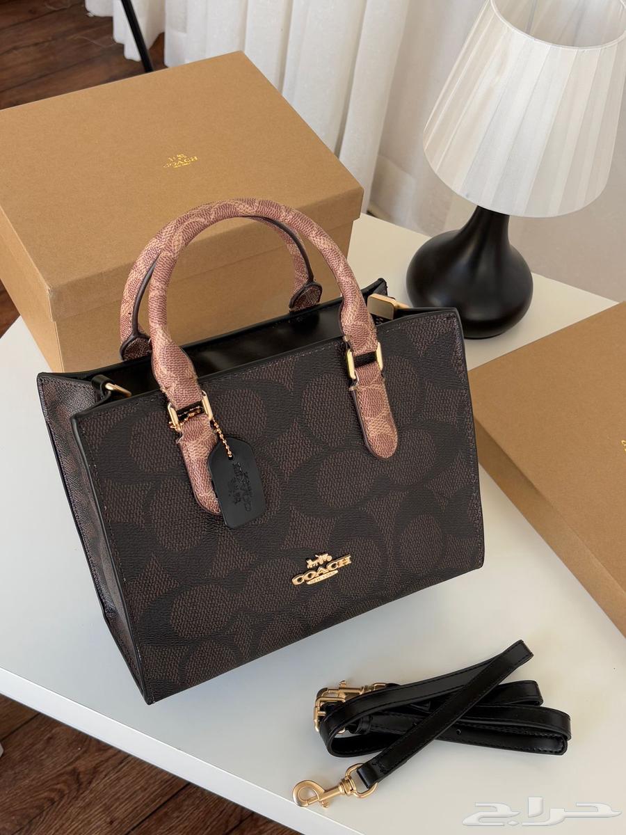 شنط كوتش 210 شامل التوصيل او الشحن64566381989505113