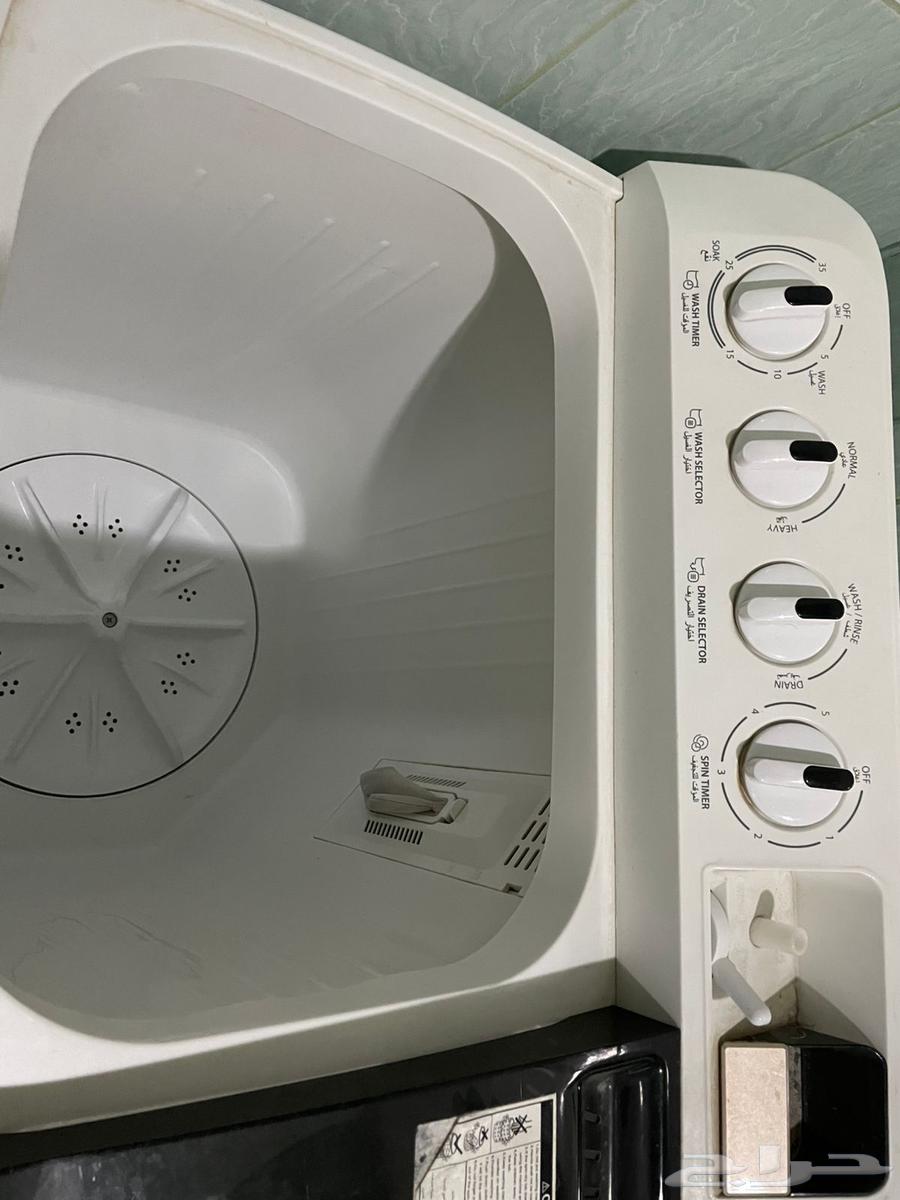 غساله ماركة توشيبا. الوزن 10 كيلو استخدام بسيط نظيفه جدا64571147874817112
